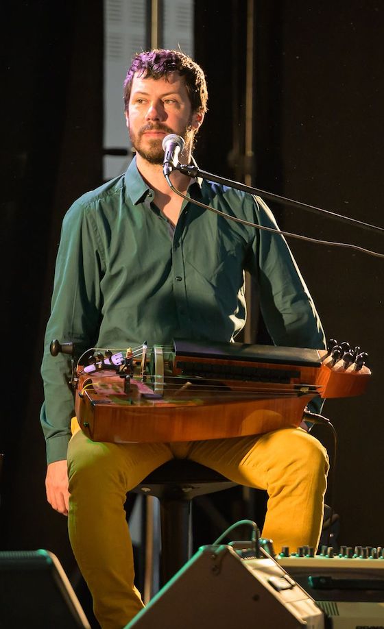 Fabrice Kieffer à la vielle à roue